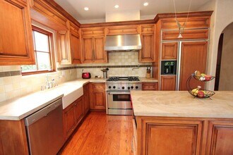 467 Tennyson Ave in Palo Alto, CA - Building Photo - Building Photo