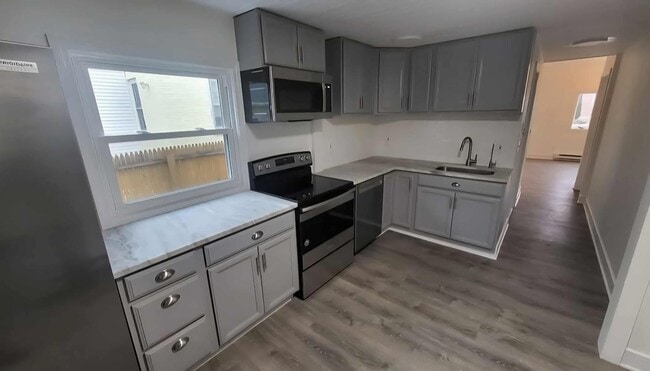 326 Bristol St, Unit 326