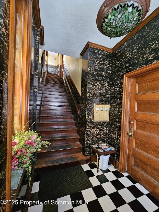 property at 218 S Franklin St