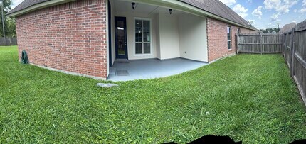 24038 Spanish Oak Ave in Ponchatoula, LA - Building Photo - Building Photo
