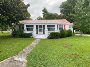 1018 Lonesome Bend Rd in Gadsden, AL - Building Photo - Building Photo