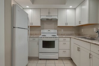 53 Deena Way in Winter Haven, FL - Building Photo - Building Photo