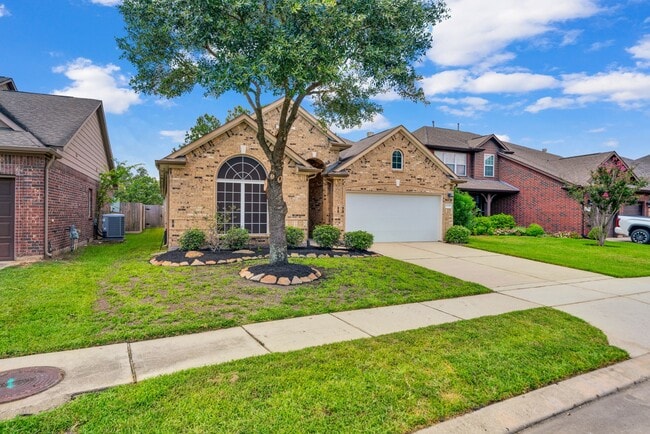 property at 16419 Dover Mills Dr