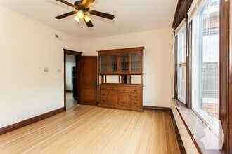 1438 W Addison St in Chicago, IL - Building Photo - Building Photo