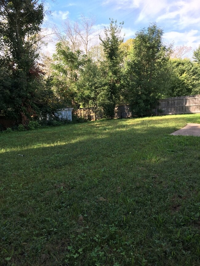 5507 Fortuna Pkwy in Clay, NY - Building Photo - Building Photo