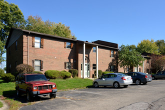 Chateau-Ridge Apartments in Dayton, KY - Building Photo - Building Photo