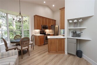 65 Silver Oaks Cir-Unit -201 in Naples, FL - Building Photo - Building Photo