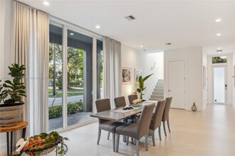 3580 SW 23rd St in Miami, FL - Building Photo - Building Photo