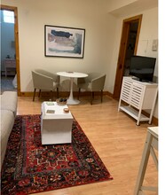 21 Aberdeen St in Boston, MA - Foto de edificio - Building Photo