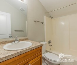 223 SE 9 St in Gainesville, FL - Building Photo - Building Photo