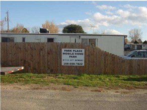 Park Place Mobile Home Park in Boise, ID - Building Photo - Building Photo