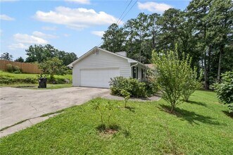 3535 Stonewall Dr NW in Kennesaw, GA - Building Photo - Building Photo