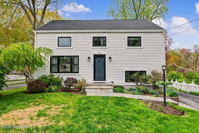 55 Mary Ln