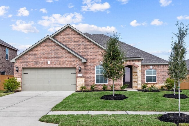 property at 3206 Banyan Dr
