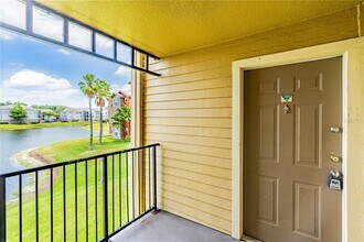 2214 Grand Cayman Ct in Kissimmee, FL - Building Photo - Building Photo