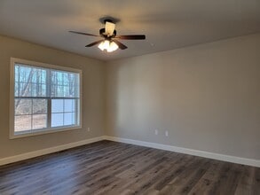 103 Magnolia Dr in Middletown, PA - Building Photo - Building Photo