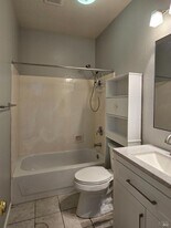 1018 Foley Ct in Vacaville, CA - Building Photo