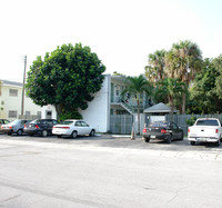 1620 SW 11th St in Fort Lauderdale, FL - Foto de edificio - Building Photo