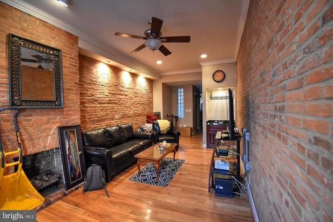 1529 S Charles St in Baltimore, MD - Building Photo - Building Photo