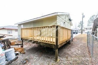 7690 Georgia Ave in Leeds, AL - Building Photo - Building Photo