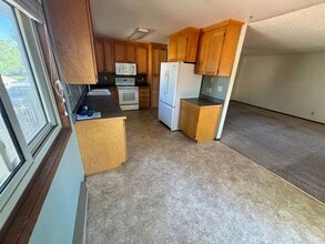 2108 E Carrington Ct in Laramie, WY - Building Photo - Building Photo