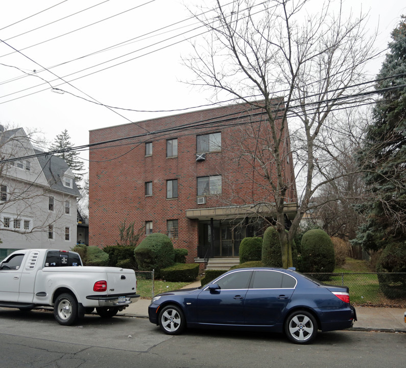 93 Waring Row in Yonkers, NY - Building Photo