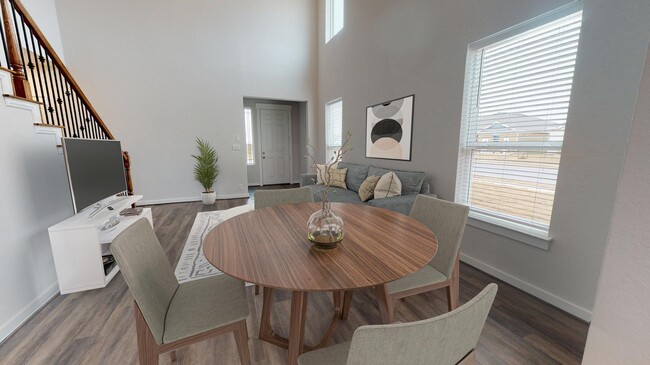 Gorgeous New Braunfels home with large fenced yard in New Braunfels, TX - Building Photo - Building Photo