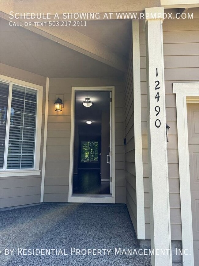 12490 SW Winterview Dr in Tigard, OR - Building Photo - Building Photo