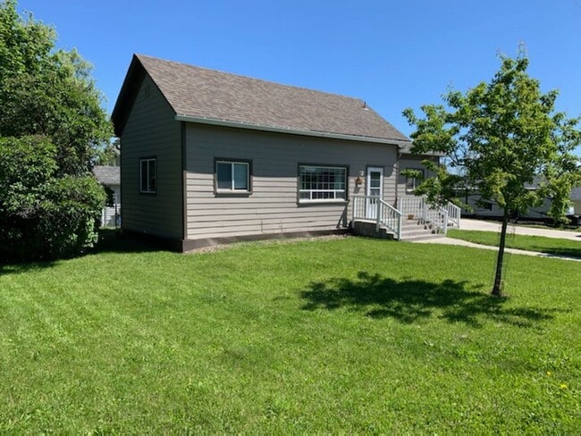 property at 1101 D Ave