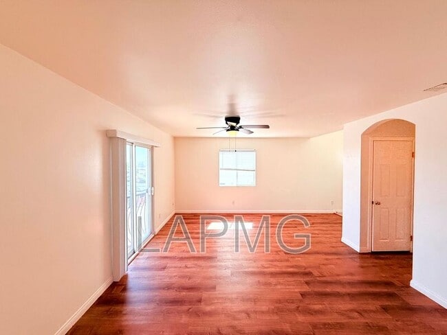 762 W 21st St in Los Angeles, CA - Building Photo - Building Photo