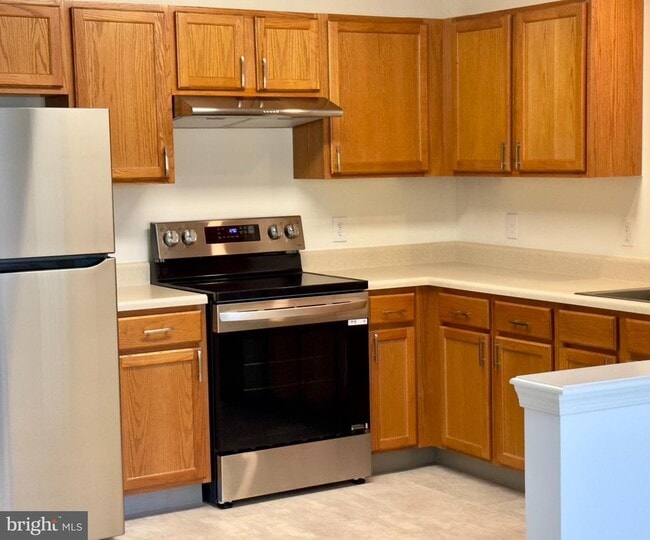 property at 74 Sequoia Dr