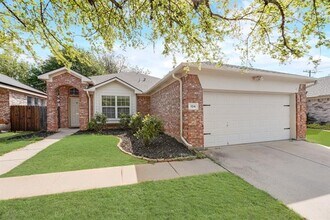 104 Goldeneye Ln in Fort Worth, TX - Building Photo - Building Photo