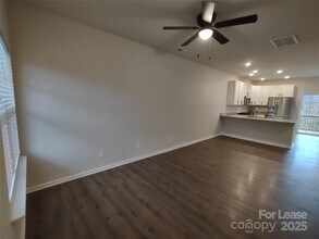 7035 Jane Parks Way in Charlotte, NC - Building Photo - Building Photo