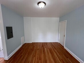 1332 W Hood Ave in Chicago, IL - Building Photo - Building Photo