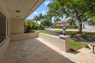2608 NE 12th St in Fort Lauderdale, FL - Building Photo - Building Photo