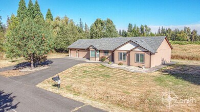 516 NE 199th St in Ridgefield, WA - Building Photo - Building Photo