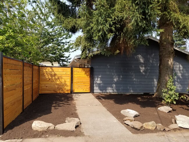 29 A St NW in Auburn, WA - Building Photo - Building Photo