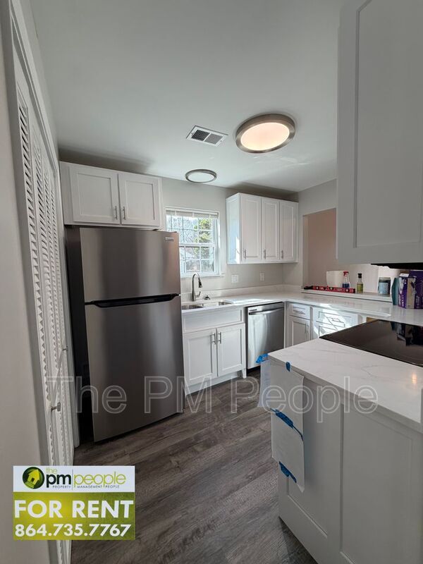 10 Pointer Ln in Greenville, SC - Building Photo - Building Photo