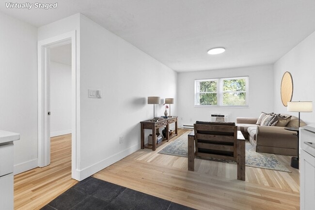 303 Broadway in Lynn, MA - Building Photo - Building Photo