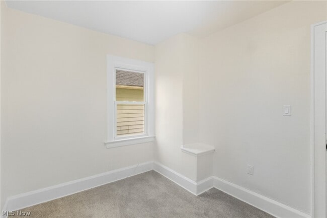 12808 Beachwood Ave in Cleveland, OH - Building Photo - Building Photo