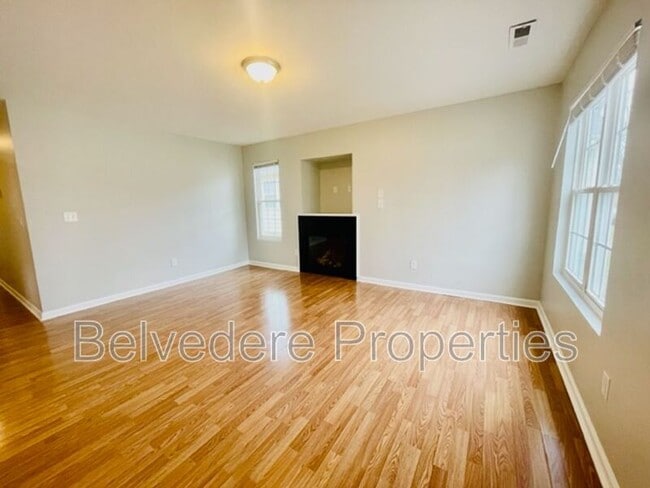 405 N Dudley St in Greensboro, NC - Building Photo - Building Photo