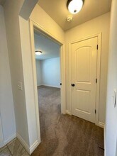 825 Barbaroot Dr in Norman, OK - Foto de edificio - Building Photo