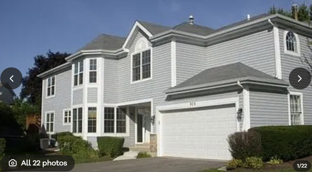 920 Sweetflower Dr in Hoffman Estates, IL - Foto de edificio