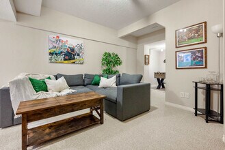 149-123 23 Ave NW in Calgary, AB - Building Photo - Building Photo
