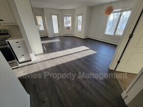 9138-9183 83 Ave NW in Edmonton, AB - Building Photo - Building Photo