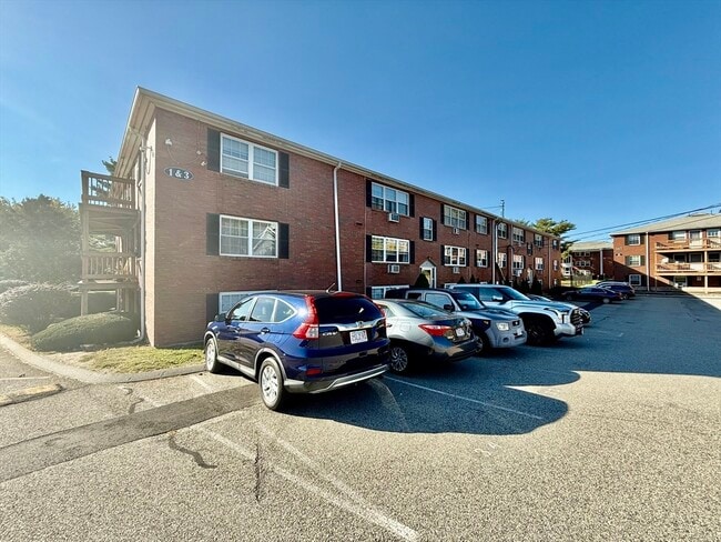 1 Tara Dr in Weymouth, MA - Building Photo - Building Photo