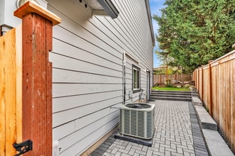 1423 85th Dr NE in Lake Stevens, WA - Building Photo - Building Photo
