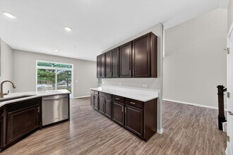 1675 Kraft Ave in Batavia, IL - Building Photo - Building Photo