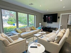 6 Brownson Terrace in Boston, MA - Building Photo - Building Photo