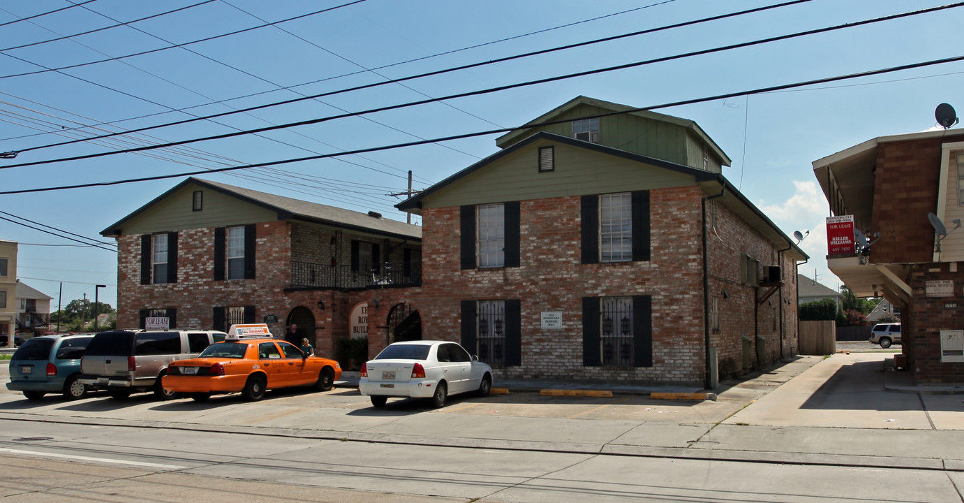 3535 Ridgelake Dr in Metairie, LA - Building Photo